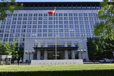 金灿荣：当年对日本政策用错了，这次我赞成“狠打”！:火石陶瓦有哪些